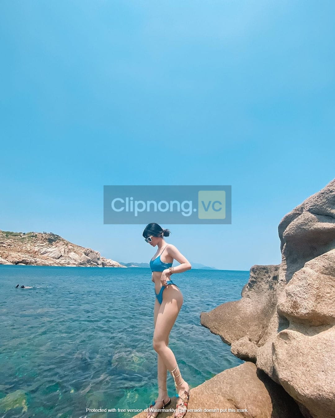 clip nong thu trang 3